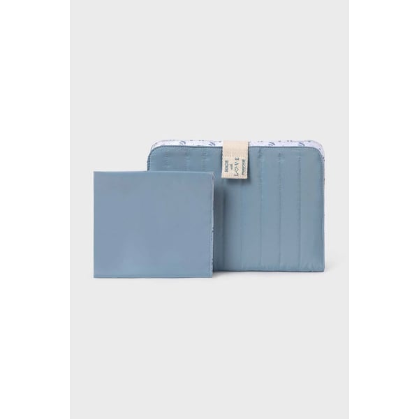 Mayoral Necessaire + Towel Holder Polar Blue